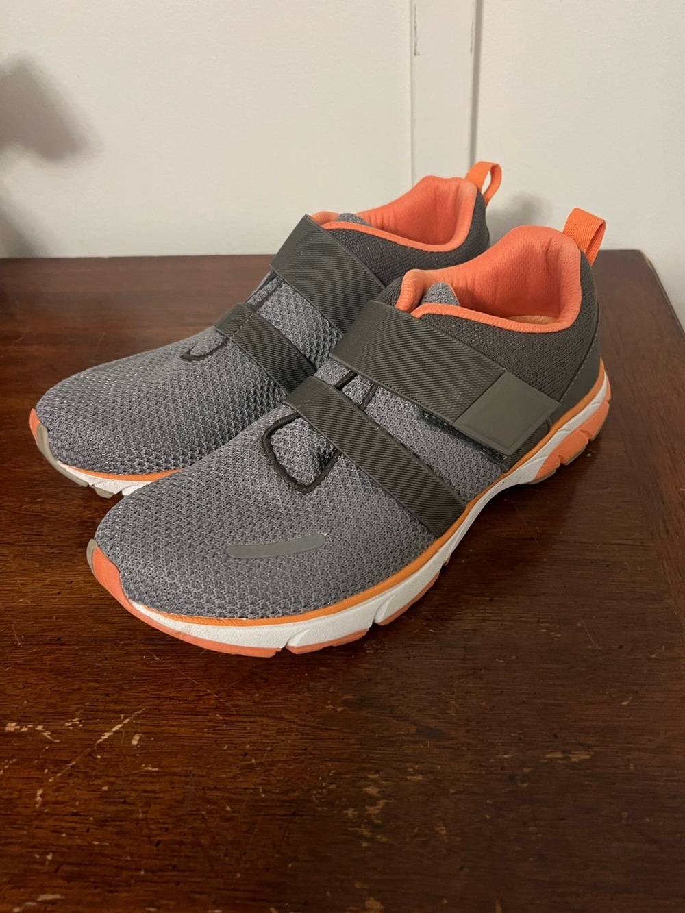 Vionic Shoes Womens 8 Milan Gray Orange Mesh Athletic Walking Sneaker Comfort - Picture 1 of 9